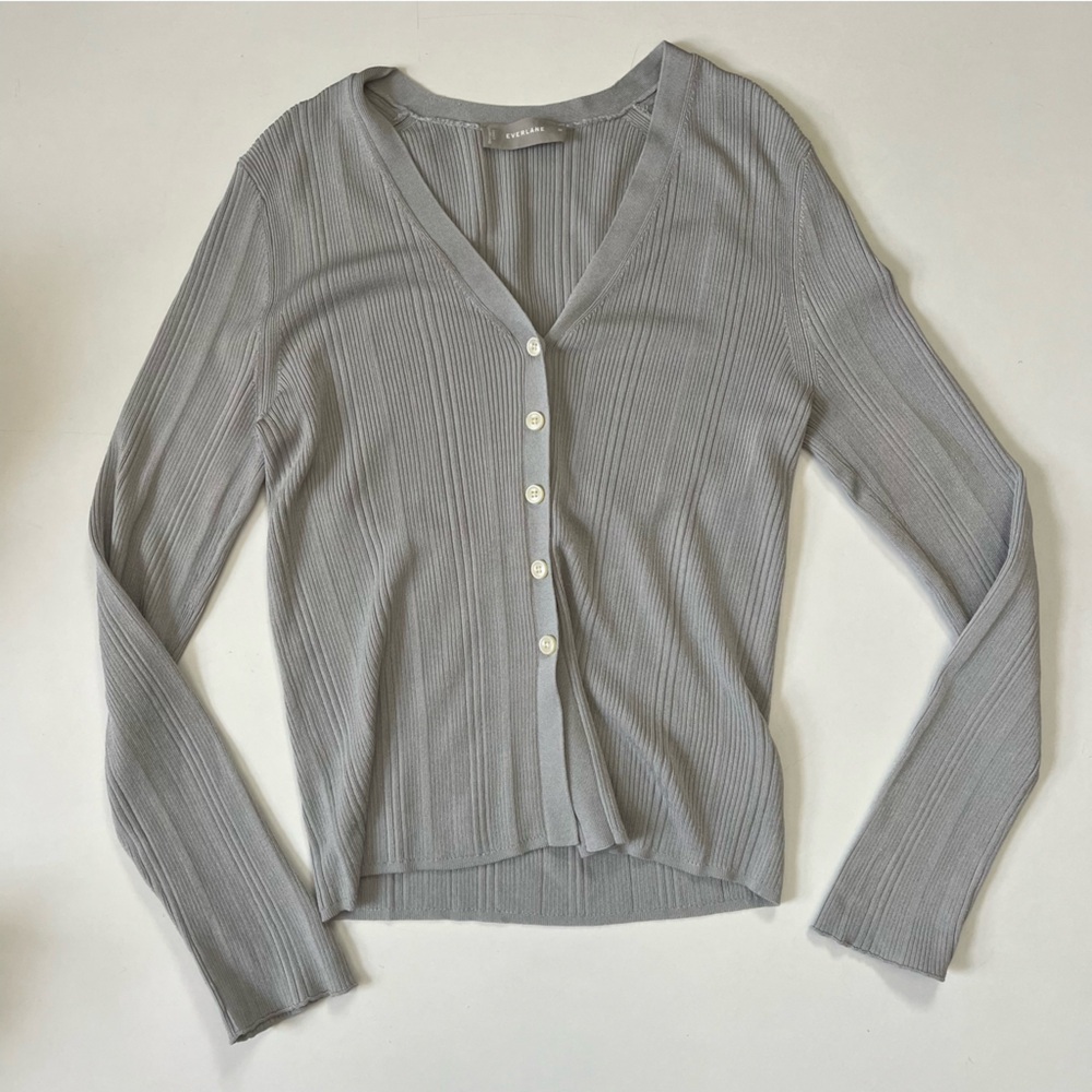 Everlane Viscose Slinky Vneck Cardigan Medium
